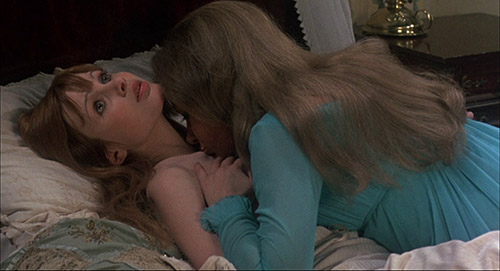 Countess Dracula (1971)/The Vampire Lovers (1970) [Midnite Movies Double Feature] - DVD|The Vampire Lovers (1970) - Blu-ray Disc